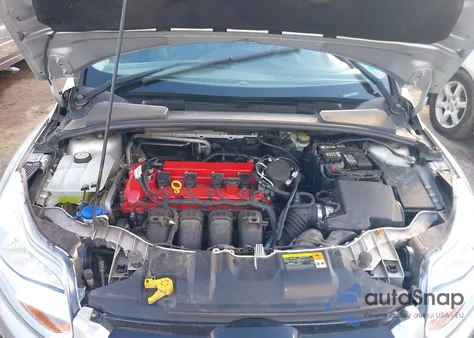 2012 Ford Focus Titanium из США, поврежденный, VIN 1FAHP3N2XCL145002